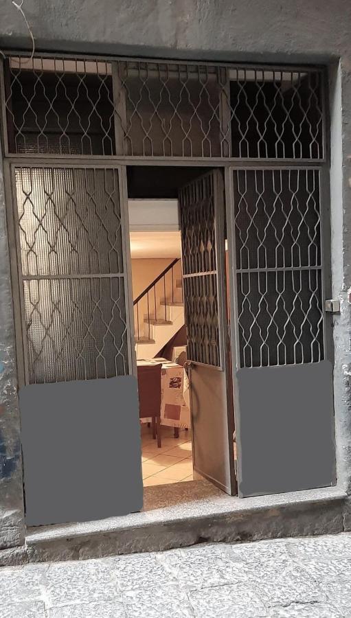 O' Vascio Apartment เนเปิลส์ ภายนอก รูปภาพ